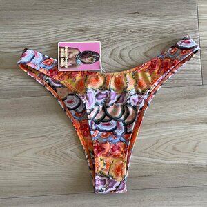 NWT Strawberry Milk Mob Tiger Tail Bottom Size Small